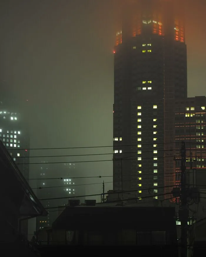 Tokyo After Dark: 43 Mesmerizing Urban Scenes Captured By Takaaki Ito