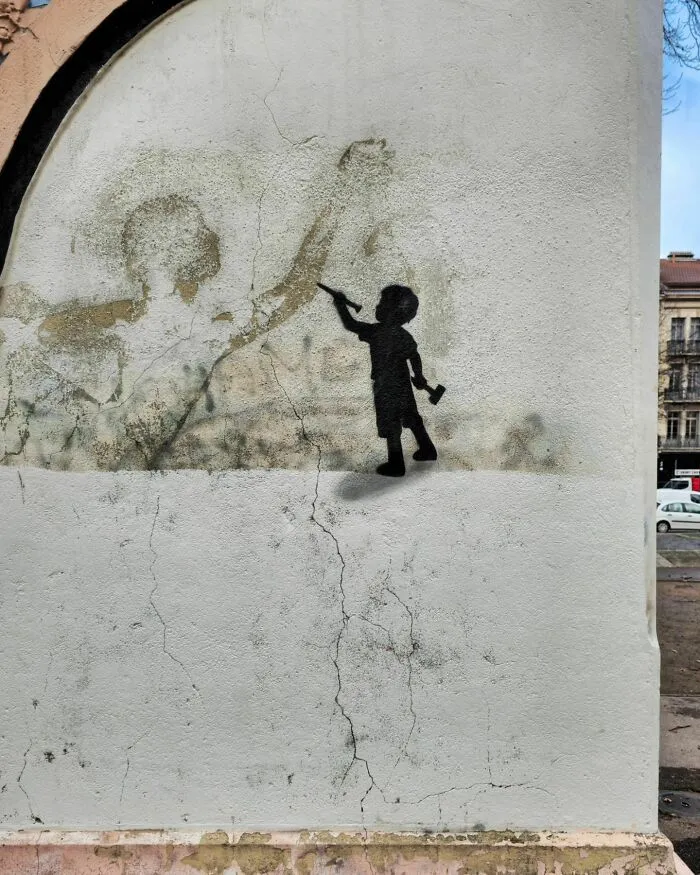29 Humorous Street Art Pieces Incorporated Into The Streets By Oakoak (New Pics)