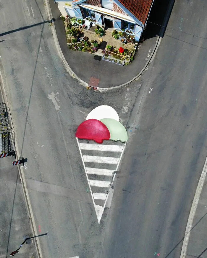 29 Humorous Street Art Pieces Incorporated Into The Streets By Oakoak (New Pics)