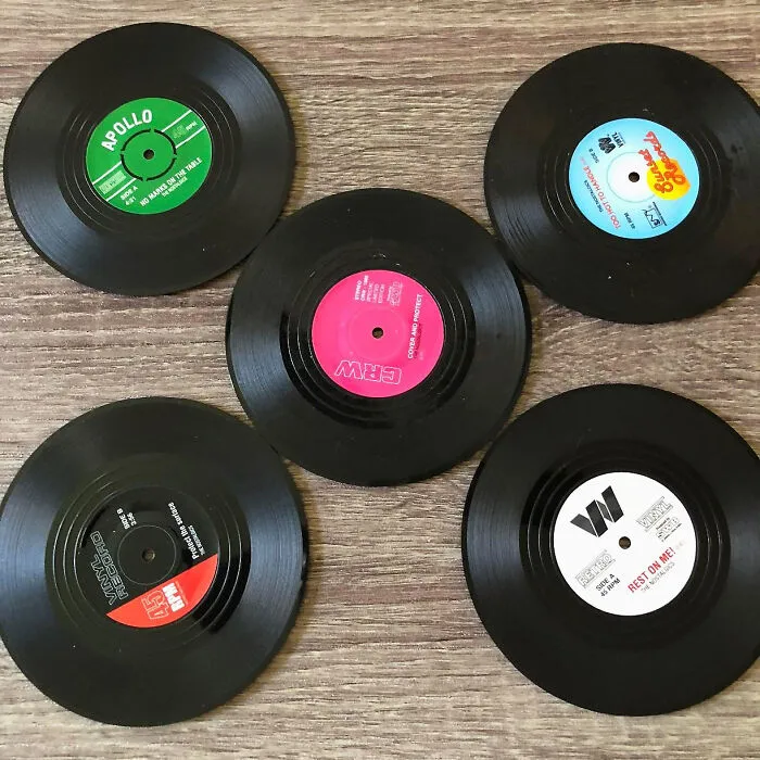 You Need To Give These <span Style="Font:inherit;color:#d74b1f;"> Vinyl Record Disk Coasters</Span> A Spin