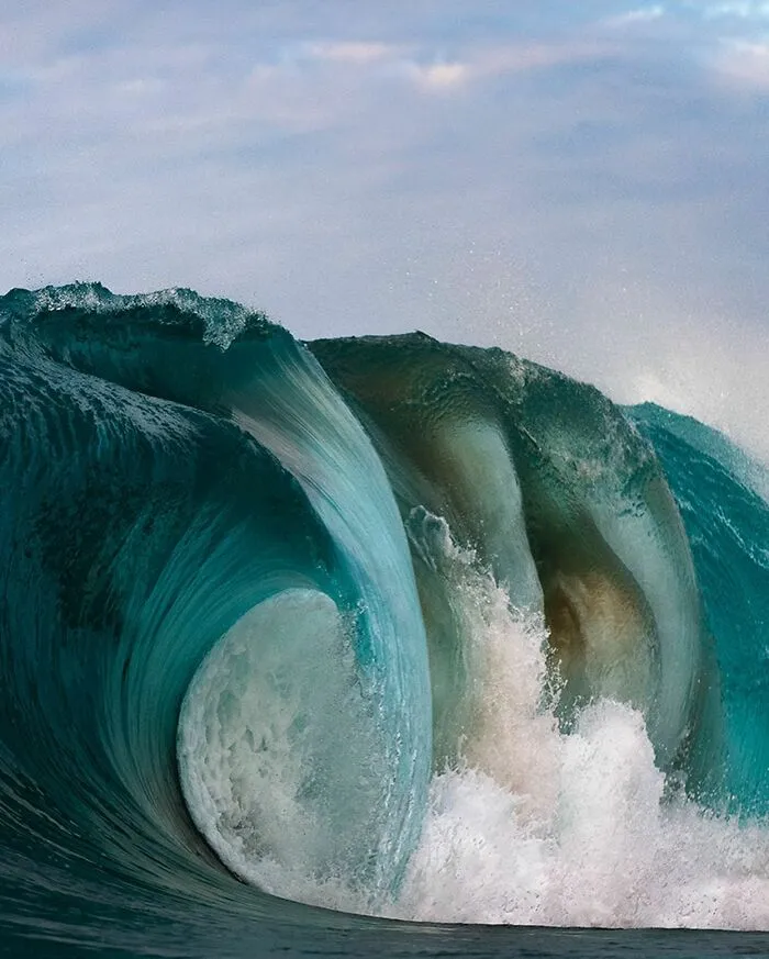 40 Breathtaking Wave Photos By Ray Collins