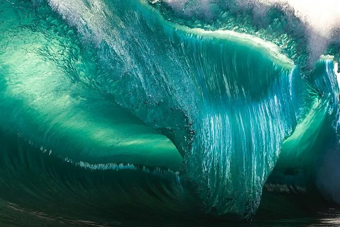 40 Breathtaking Wave Photos By Ray Collins