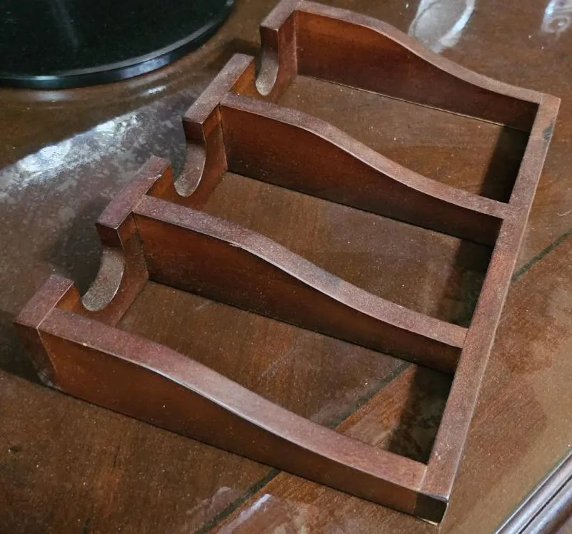 Unknown Item That Came With A Desk