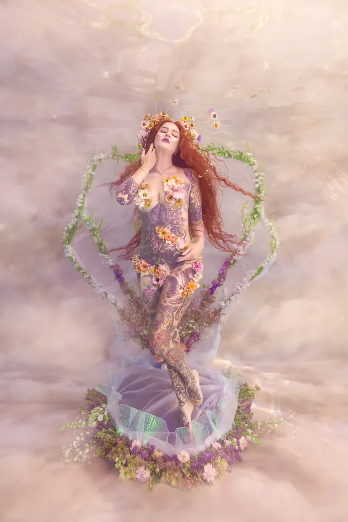We Recreated Botticelli's "Birth Of Venus" Underwater (13 Pics)