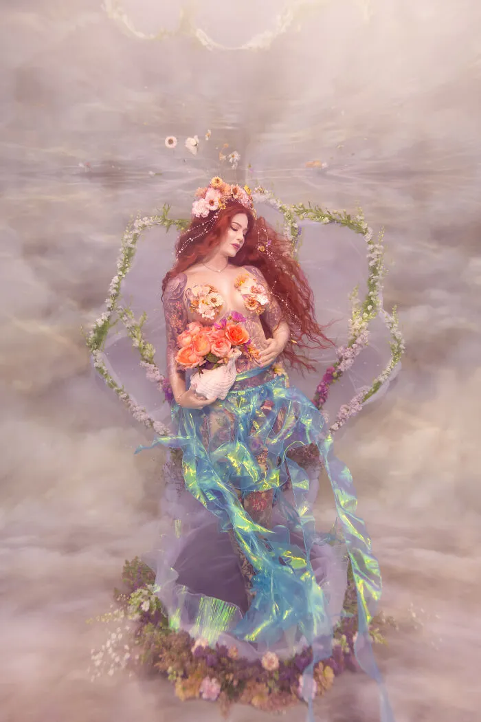 We Recreated Botticelli's "Birth Of Venus" Underwater (13 Pics)