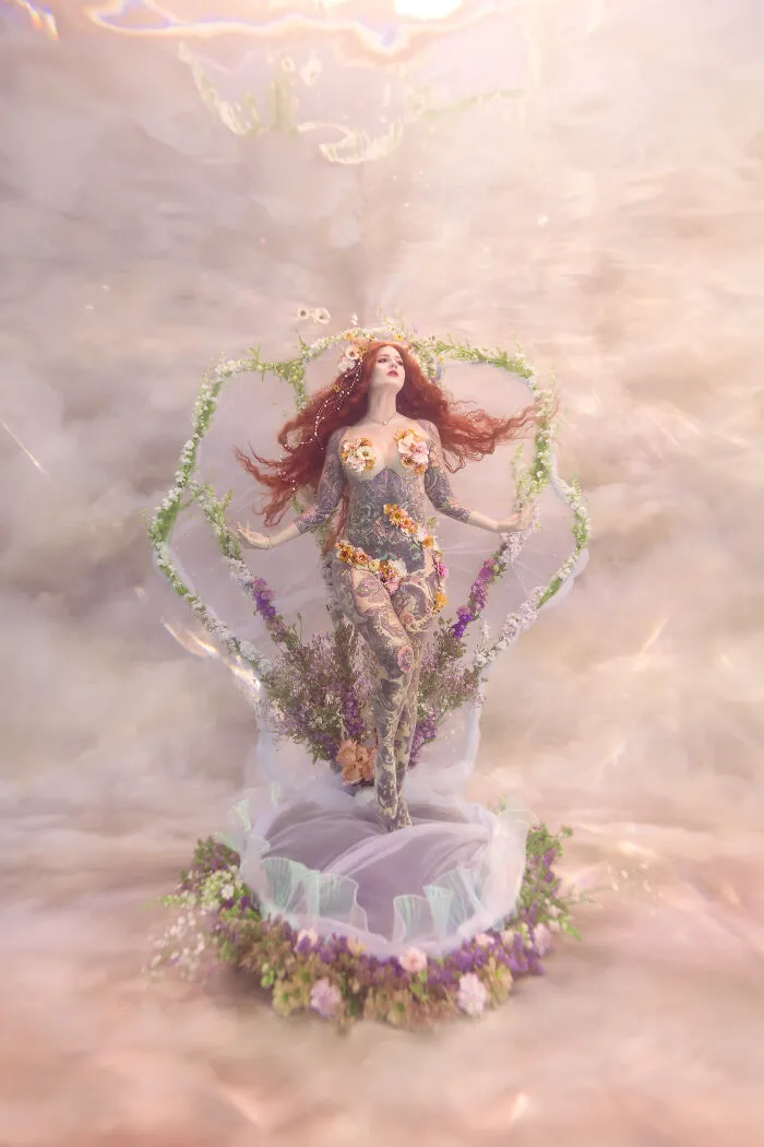 We Recreated Botticelli's "Birth Of Venus" Underwater (13 Pics)