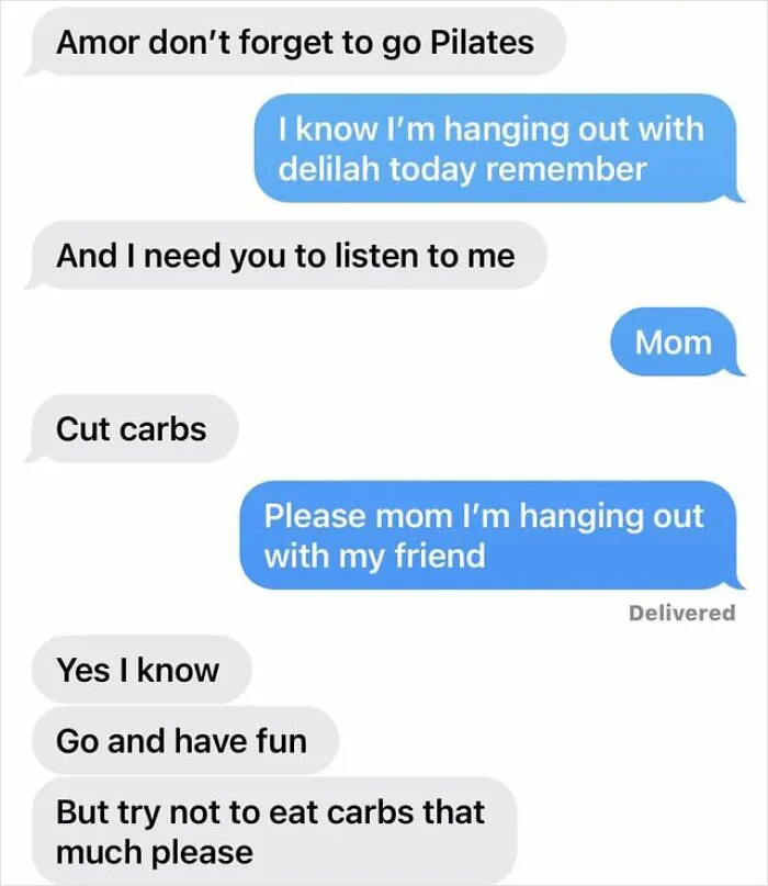 Appalling Texts Sent By Helicopter Parents Who Tried Controlling Adult Kids' Life (30 Examples)