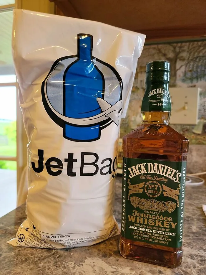 Now You Can Safely Bring Home Your Favorite Tipple From Your Next Trip Thanks To These <span Style="Font:inherit;color:#d74b1f;"> Reusable Bottle Bags</Span>