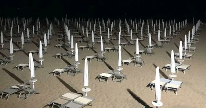 33 Pics Of “Liminal Spaces” That You May Find Oddly Comforting Or Oddly Creepy