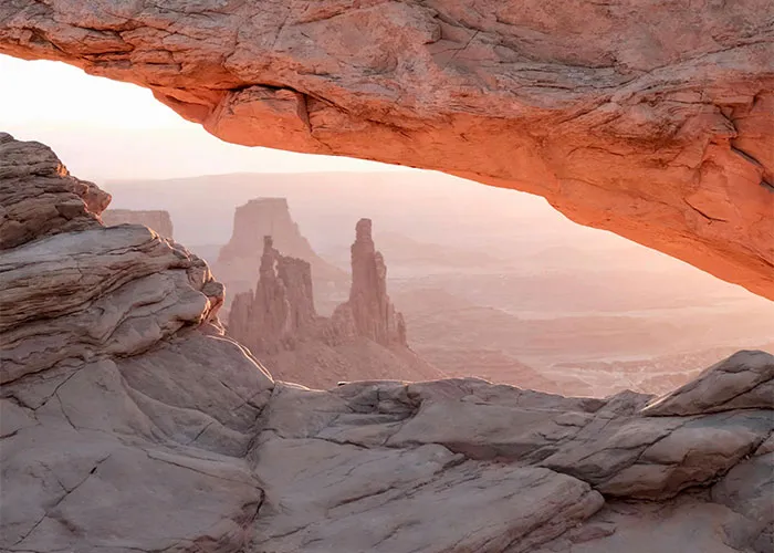 “What Tourist Attractions Are Not Overrated?”: 35 Places That Are Worth The Hype
