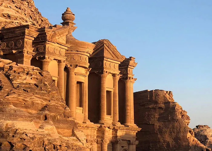 “What Tourist Attractions Are Not Overrated?”: 35 Places That Are Worth The Hype