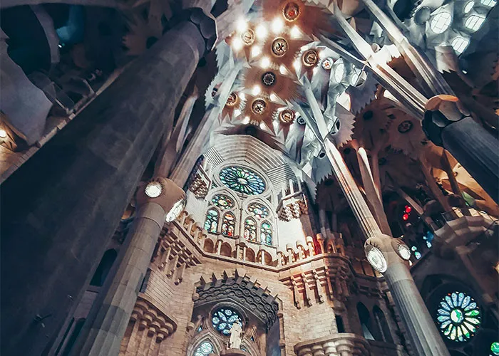 “What Tourist Attractions Are Not Overrated?”: 35 Places That Are Worth The Hype
