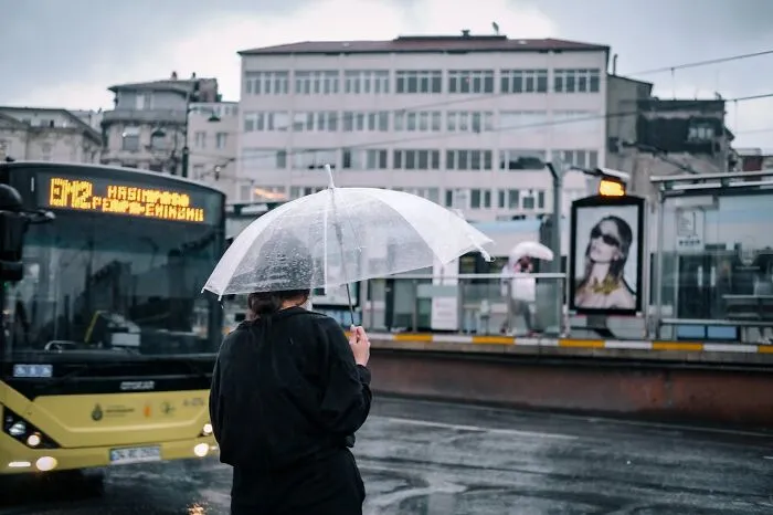 30 People Share The Biggest Culture Shocks They've Ever Experienced Abroad