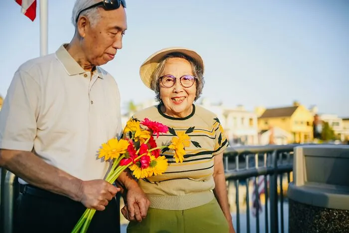 35 People Who Won The Gene Lottery Share The Traits They Are Happy To Have