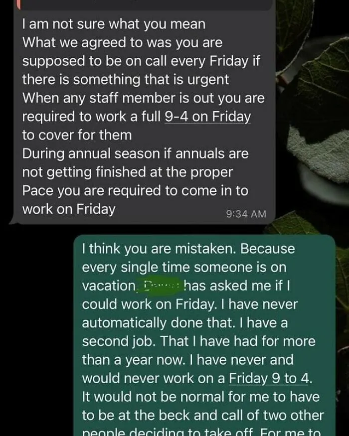 30 Screenshots Of Text Exchanges Featuring Job Resignations, As Shared On This Page