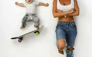 11 Creative And Straight-Up Adorable Pictures This Swedish Mom Took With Her Baby