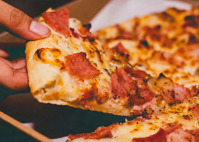 30 Folks Share The Easiest And Most Fun Jobs They Had