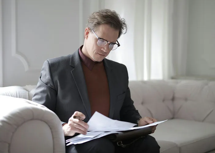 40 Ways People Scream “I’m Economically Illiterate” Without Even Trying