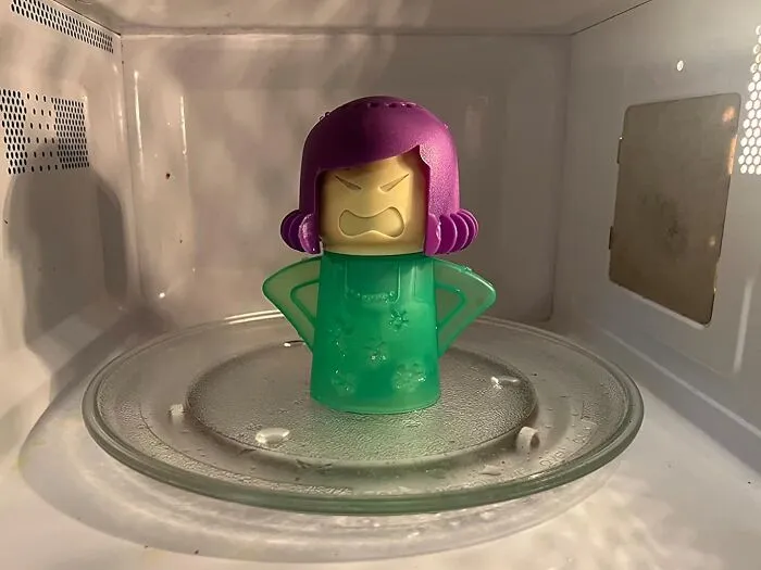This <span Style="Font:inherit;color:#d74b1f;"> Microwave Cleaner </Span> Is So Cute, You Will Actually Look Forward To This Chore