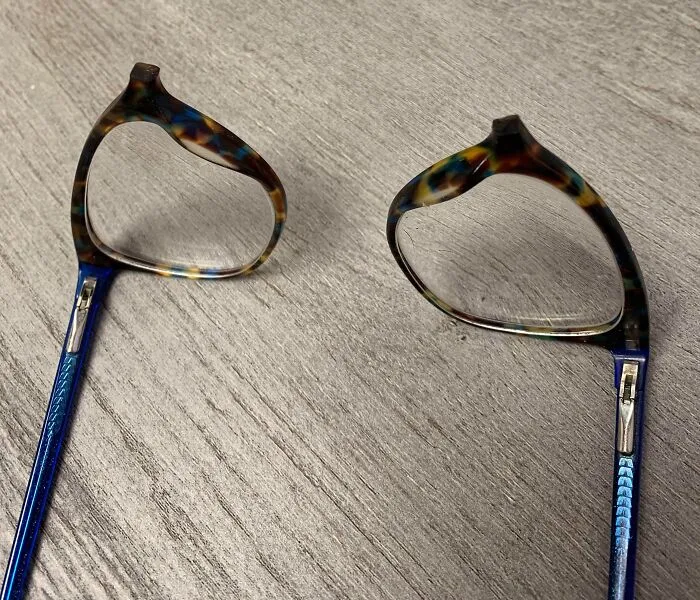 Estaba limpiando mis gafas y ha pasado esto