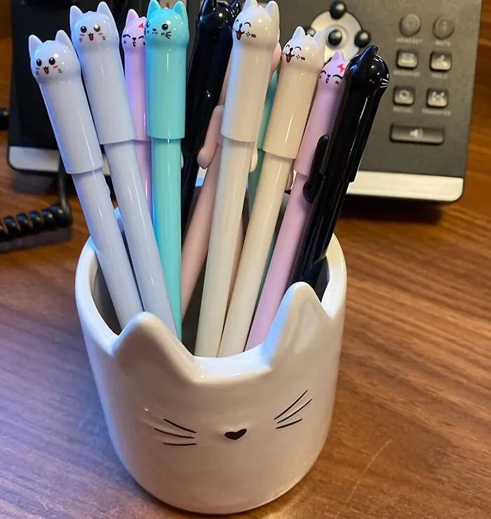 If Your Monday Energy Is Channeling Grumpy Cat Pre-Coffee, These <a Style="Display:inline;" Href="Https://Www.amazon.com/Kawaii-Black-School-Office-Supplies/Dp/B07dfmgd64?ie=utf8&linkcode=ll1&tag=bpsheep-20&linkid=e83a903a2f52ff31b46f9e36aa22ad0f&language=en_us&ref_=as_li_ss_tl" Target="_blank"><span Style="Font: Inherit; Color: #d74b1f;"> Cute Cat Pens </Span> Might Just Be The Only Thing Capable Of Eliciting A Non-Sarcastic Smile Before Lunchtime