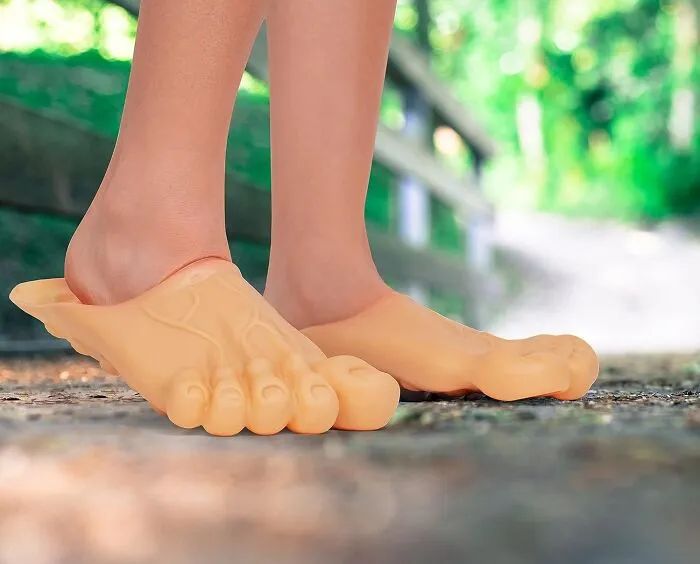 Walk A Mile In Someone Else's Shoes (Literally) With <span Style="Font:inherit;color:#d74b1f;"> Feet Slippers</Span>