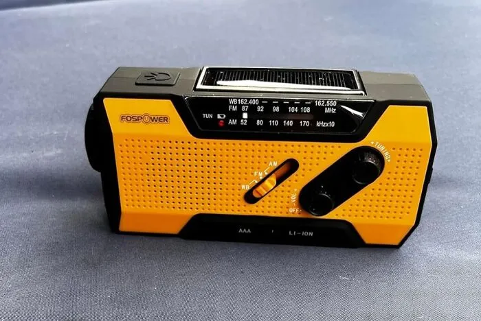 This <span Style="Font: Inherit; Color: #d74b1f;"> Fospower Emergency Weather Radio</Span> Is Your Lifeline When The Lights Go Out