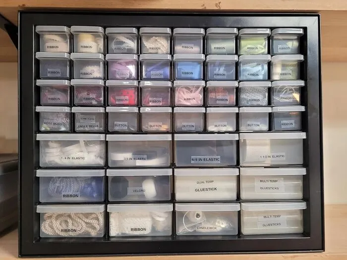 Crafters Rejoice! <span Style="Font:inherit;color:#d74b1f;"> This 44 Drawer Organiser </Span> Is The Ultimate Solution For Bead, Button, And Bobbin Bliss