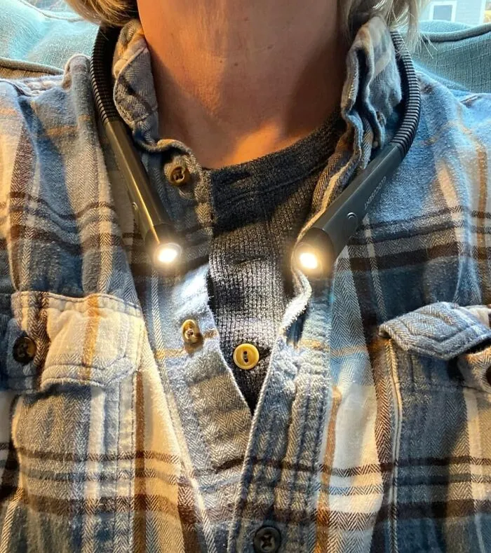 The <span Style="Font: Inherit; Color: #d74b1f;"> Glocusent Book Light</Span> Illuminates Your Page, Not Your Entire Room, So You Can Enjoy Your Bookworm Adventures Without Keeping Others Awake