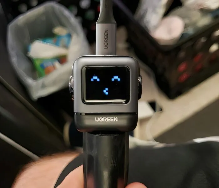 This <span Style="Font:inherit;color:#d74b1f;"> USB-C Charger  </Span> Comes To Life When Plugged In. Simply Adorable!