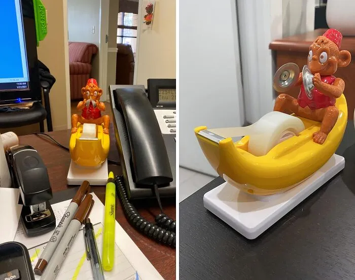 Need A Little Pick-Me-Up? This <span Style="Font: Inherit; Color: #d74b1f;"> Clapping Monkey Tape Dispenser</Span> Will Make You Smile