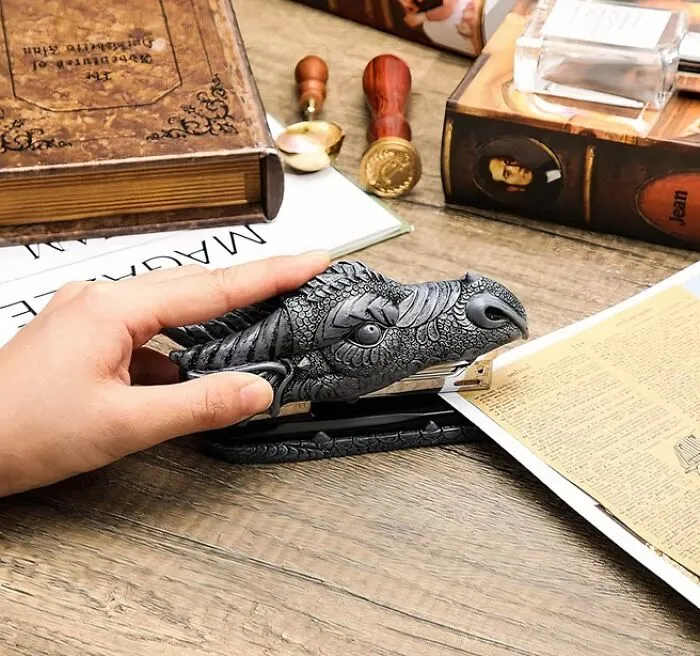 This <span Style="Font: Inherit; Color: #d74b1f;"> Dragon Stapler</Span> Will Make Your Desk The Envy Of Westeros 