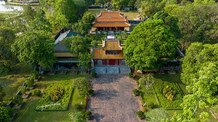 “Eternal Homes”: I Photographed Tombs In Vietnam From Above (39 Pics)