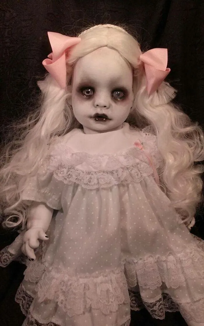30 Creepy Dolls That Might Give You Nightmares