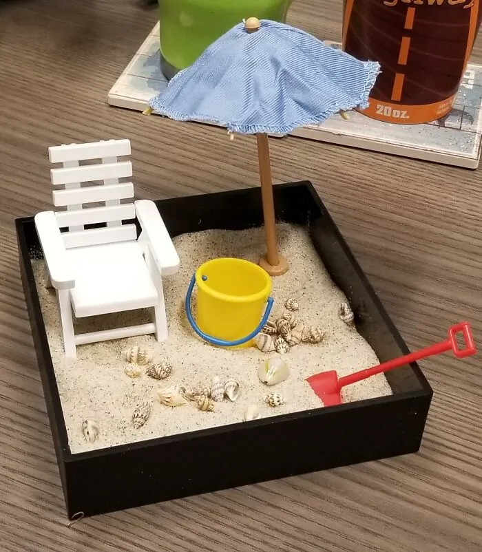 Your Monday Morning Might Be Screaming 'Tps Reports,' But Your Desk Can Whisper 'Tropical Getaway' With This <a Style="Display:inline;" Href="Https://Www.amazon.com/Be-Good-Company-24010-Mini-Sandbox/Dp/B000jlnbsi?content-ID=amzn1.sym.3e23f907-B859-4094-8b45-Cf96f8c9286b%3aamzn1.sym.3e23f907-B859-4094-8b45-Cf96f8c9286b&dib=eyj2ijoimsj9.x1j1v5kpvgzwqkvkz_6iojgpaxtari7jlfllacc68fnjo5nsf5ijm9zuewuk_a4kgj2om76ygthaux5h39jahr_uc9snoihtpw0wrcxrqcuff8szaxdvz67gp-1wqsfg38aigiroww42yxrb-Jhdmypbyj0rjd2mzkbk-Fkdvbzdk9ruqvg3qooe7pcnxsd7dcpsjudvetw5ytimovwpjlujsjdigfh4gvogrzjj7ozp-Eqkipnf9txvo2-4G-H4ywyazzhgb5l8mefu95ymgq2x34jkpgq9aeiktf4kpwo.wf1jnbi846r2egyxrp1j0l_5kaeyfu0s0rxgcyrhes0&dib_tag=se&keywords=office+gifts+for+women&pd_rd_r=08e2aa71-9b4c-472e-B516-0fbf5111d943&pd_rd_w=lgyt2&pd_rd_wg=g69nu&pf_rd_p=3e23f907-B859-4094-8b45-Cf96f8c9286b&pf_rd_r=9g9mxqkf0hy404nk0vgp&qid=1717740925&sr=8-100&linkcode=ll1&tag=bpsheep-20&linkid=dbb1fb2b7895a459eae772fa9cfdd71f&language=en_us&ref_=as_li_ss_tl" Target="_blank"><span Style="Font: Inherit; Color: #d74b1f;"> Mini Beach Sandbox </Span>, Offering A Tiny, Five-Minute Mental Vacation Until Your Next Soul-Crushing Meeting