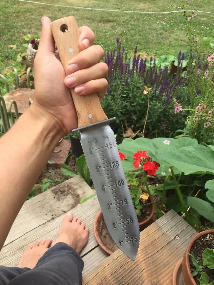 <span Style="Font: Inherit; Color: #d74b1f;"> Hori Hori Garden Knife</Span>:  The Japanese Gardening Secret That's Taking The World By Storm