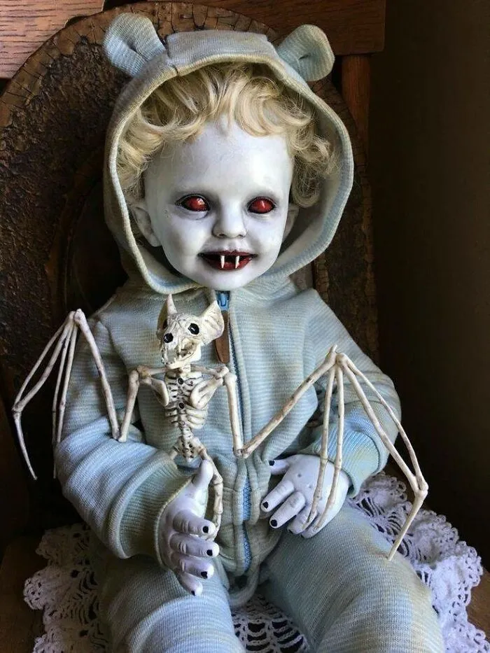 30 Creepy Dolls That Might Give You Nightmares
