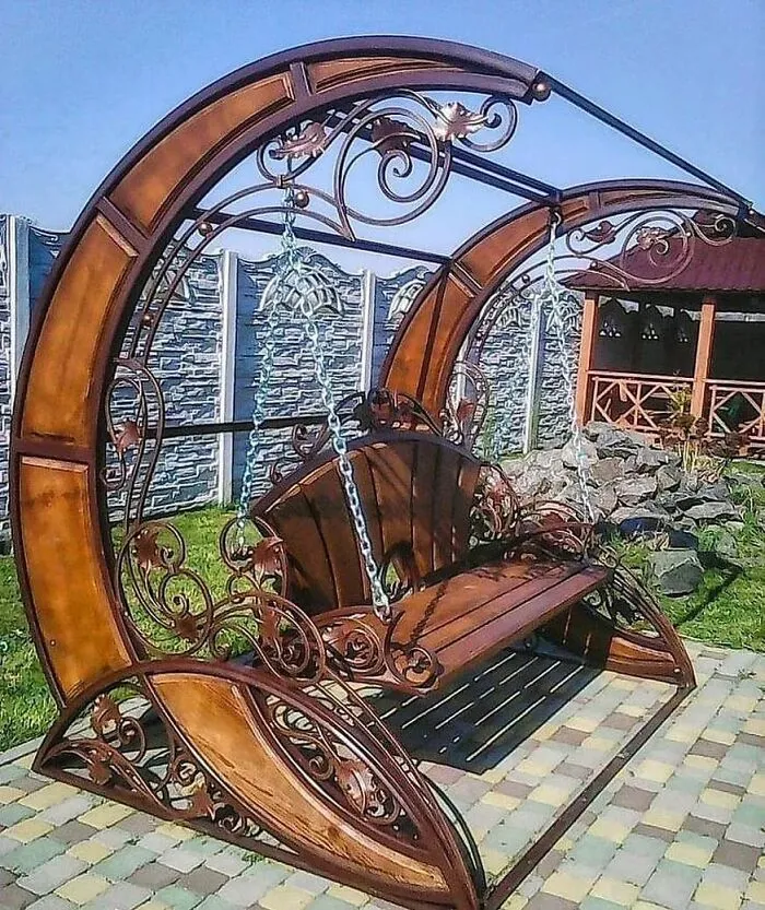 30 Woodworkers Who Carved Their Way Into Our Hearts With Their Masterpieces (New Pics)