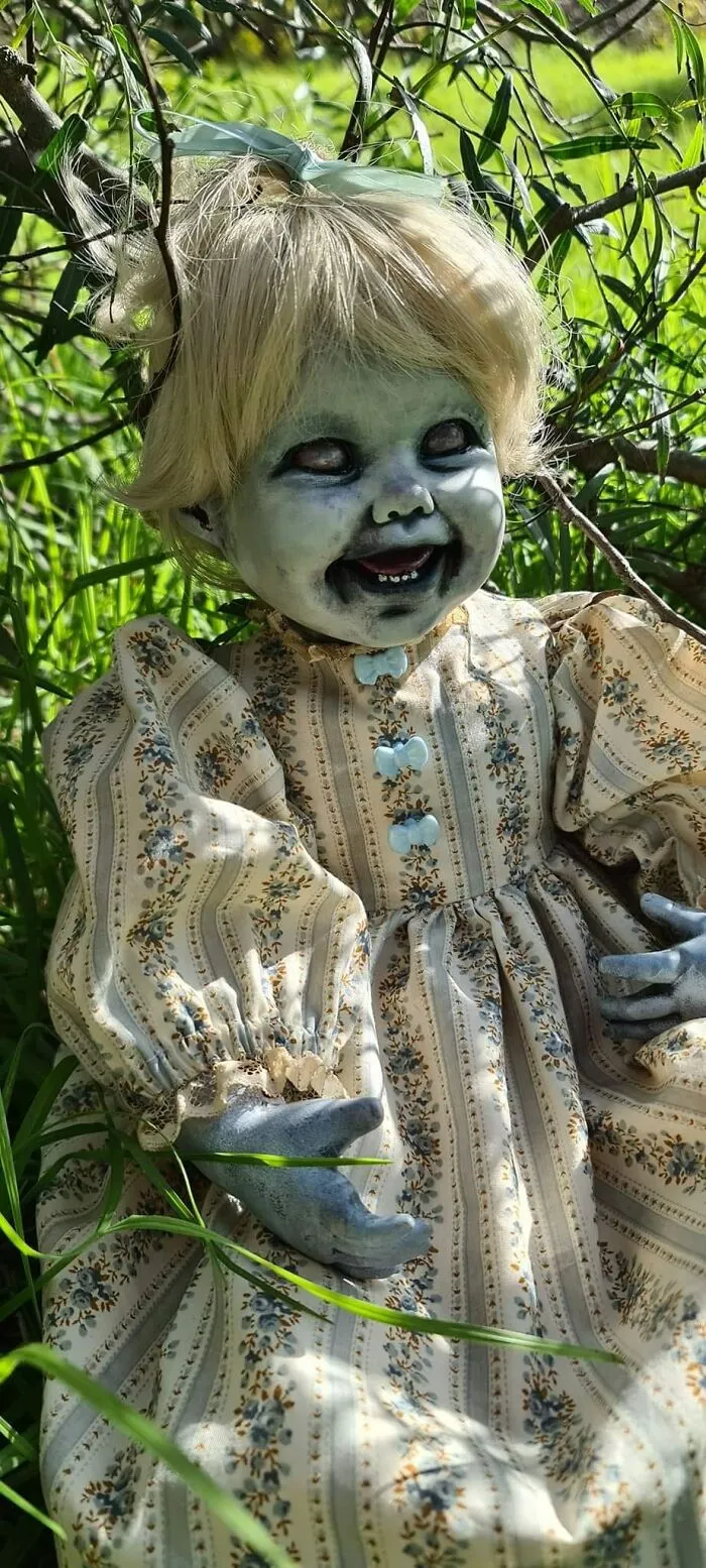30 Creepy Dolls That Might Give You Nightmares