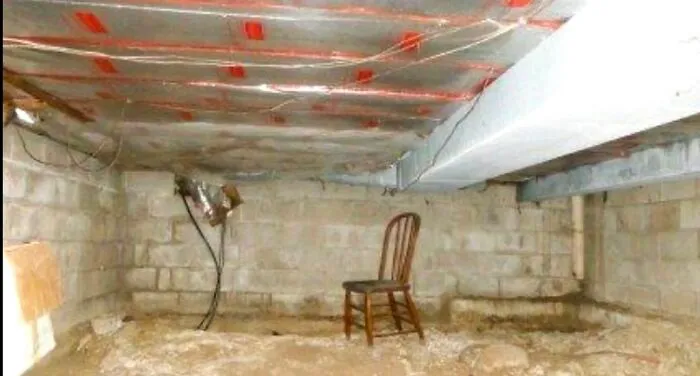 “Images To Rattle The Marrow Of Your Bones”: 50 Creepy Pics