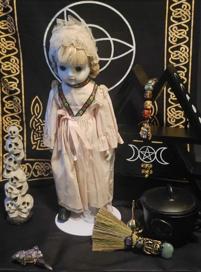 30 Creepy Dolls That Might Give You Nightmares