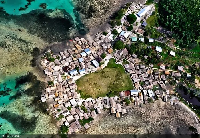 Small Island Developing States, 3rd Place: Stuart Chape (Australia)