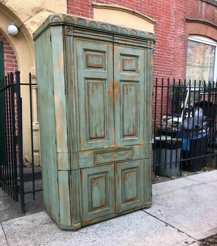 Well Damn. Is It Weird I’m Half Expectating To Open This And Have It Be A Magical Portal? 