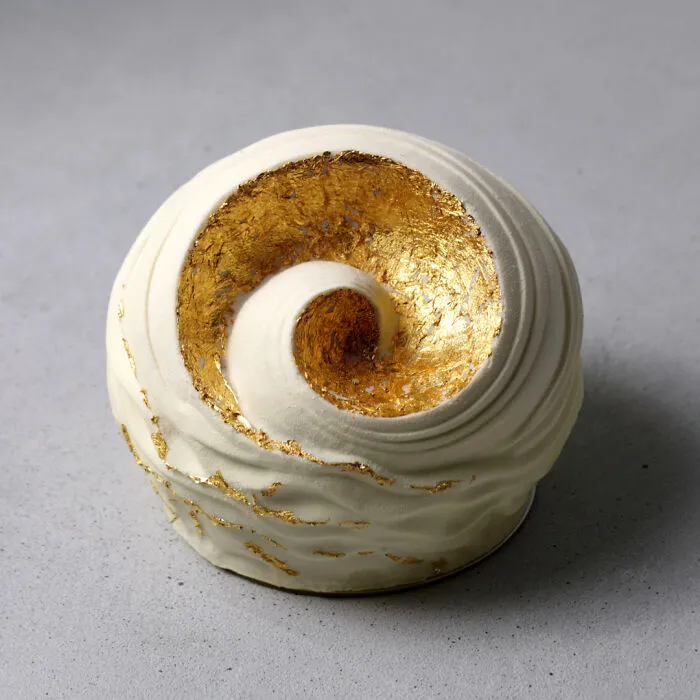 This Ukrainian Pastry Chef Makes Cakes From Random Shapes And Objects (31 Pics)