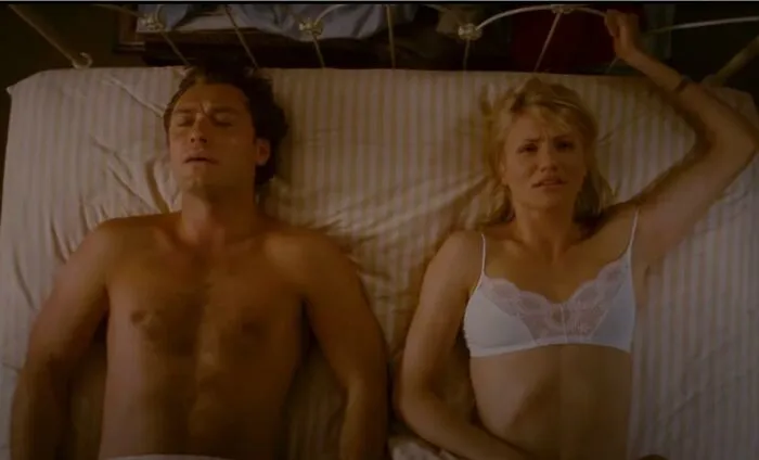 People Answer What Movies Get Wrong About America And Here’s 35 Of Their Spot-On Observations