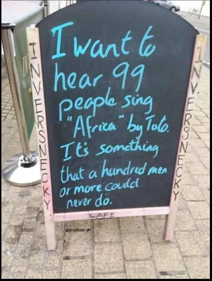 50 Hilarious New Pics In The “Give Me A Sign” Facebook Group’s Collection