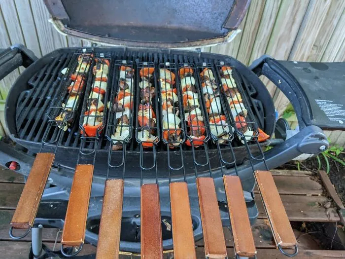 Impress Your Guests With Perfectly Grilled Kebabs, Thanks To <a Style="Display:inline;" Href="Https://Www.uncommongoods.com/Product/Kabob-Grilling-Baskets-Set-Of-4"_blank"><span Style="Font: Inherit; Color: #d74b1f;"> Kebab Grilling Baskets</Span> That Keep Your Ingredients Secure And Evenly Cooked