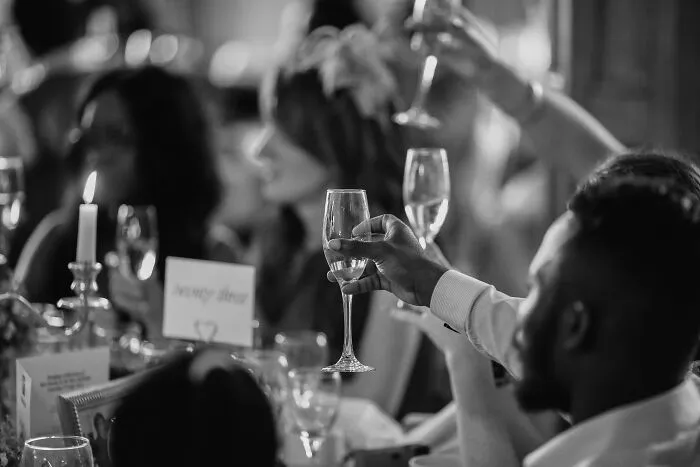 “What’s The Worst Thing You’ve Heard Someone Say While Giving A Wedding Toast?” (30 Answers)