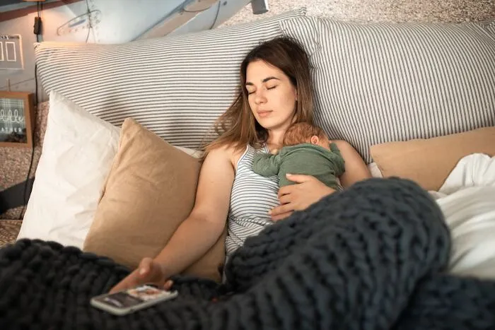 30 Harsh Facts About Having Kids That Many Aren't Even Aware Of, Shared By Disillusioned Parents