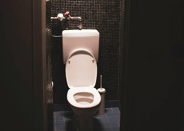 50 People Who Quit Their Job On The Spot Share What Did It For Them